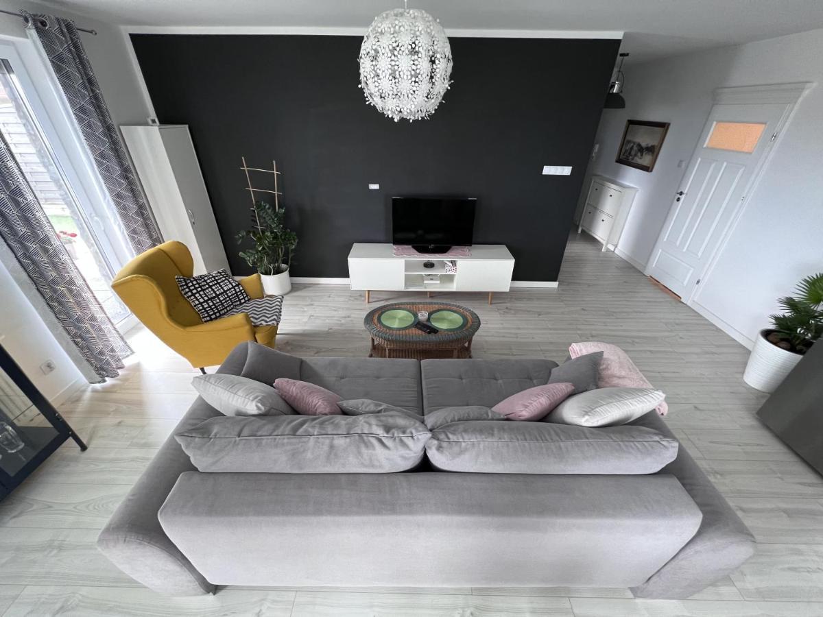 Apartament Z Tarasem Na Osiedlu Rakownica Jelení Hora Exteriér fotografie