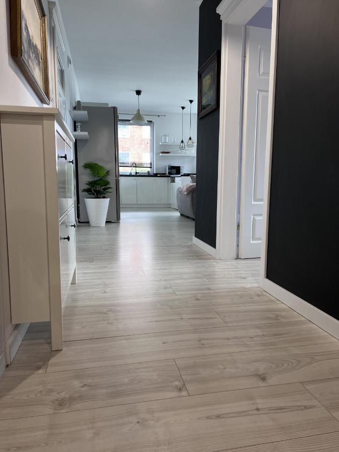 Apartament Z Tarasem Na Osiedlu Rakownica Jelení Hora Exteriér fotografie